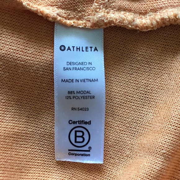 NWOT Athleta long sleeve Woman’s Tall Medium - Picture 5 of 8